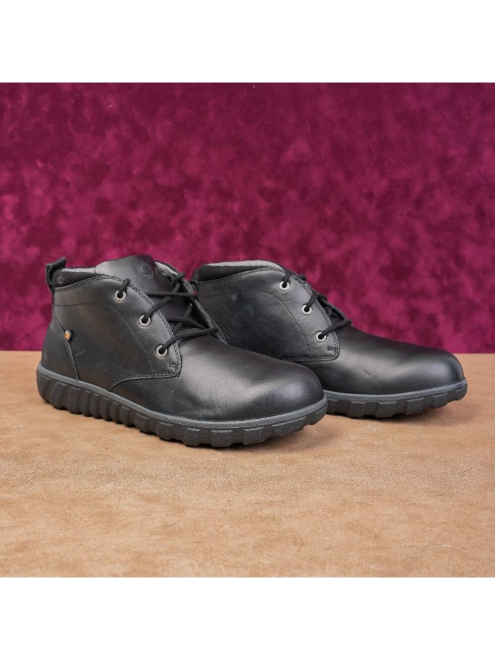 Bogs Women Casual Chukka Black Leather Lace-up Waterproof Ankle Boots size 11.5